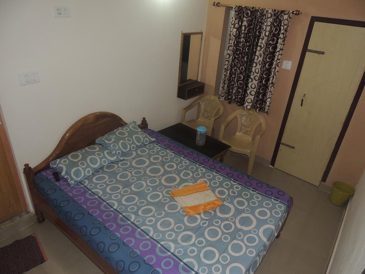 Surya Inn Konark Habitación foto